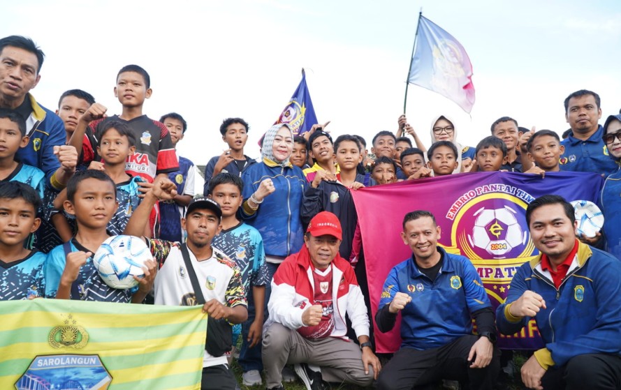 Gubernur Al Haris Dukung Pembinaan Atlet Muda Lewat Piala Soeratin