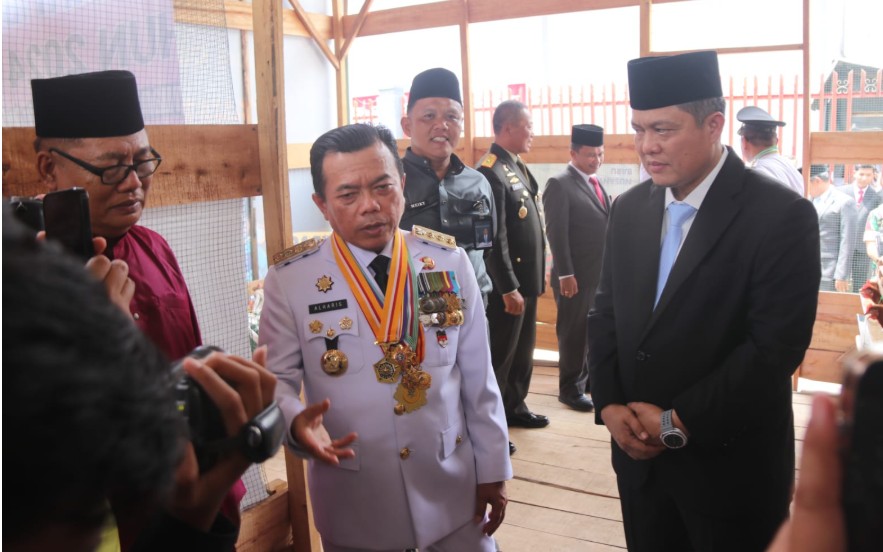 Gubernur Jambi, Dr. H. Al Haris, S.Sos., MH Gubernur Jambi, Dr. H. Al Haris, S.Sos., MH