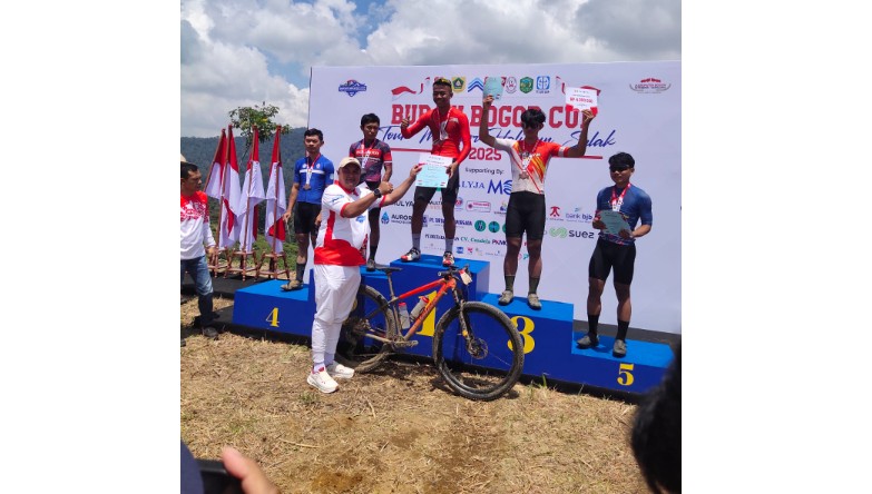 Atlet Balap Sepeda Jambi Sabet Mendali Emas di Tour Malasari Halimun 2025 Atlet Balap Sepeda Jambi Sabet Mendali Emas di Tour Malasari Halimun 2025