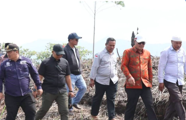 Wako Alfin Kembali ke RKE Pantau Pekerjaan Lapangan. Foto: Oga/Jambiseru.com