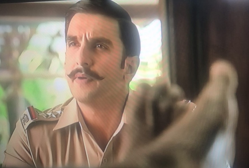 Sinopsis Film: Polisi India Paling Nakal di Goa