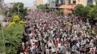 PM Nepal Mundur, Massa Serbu Kediaman Presiden