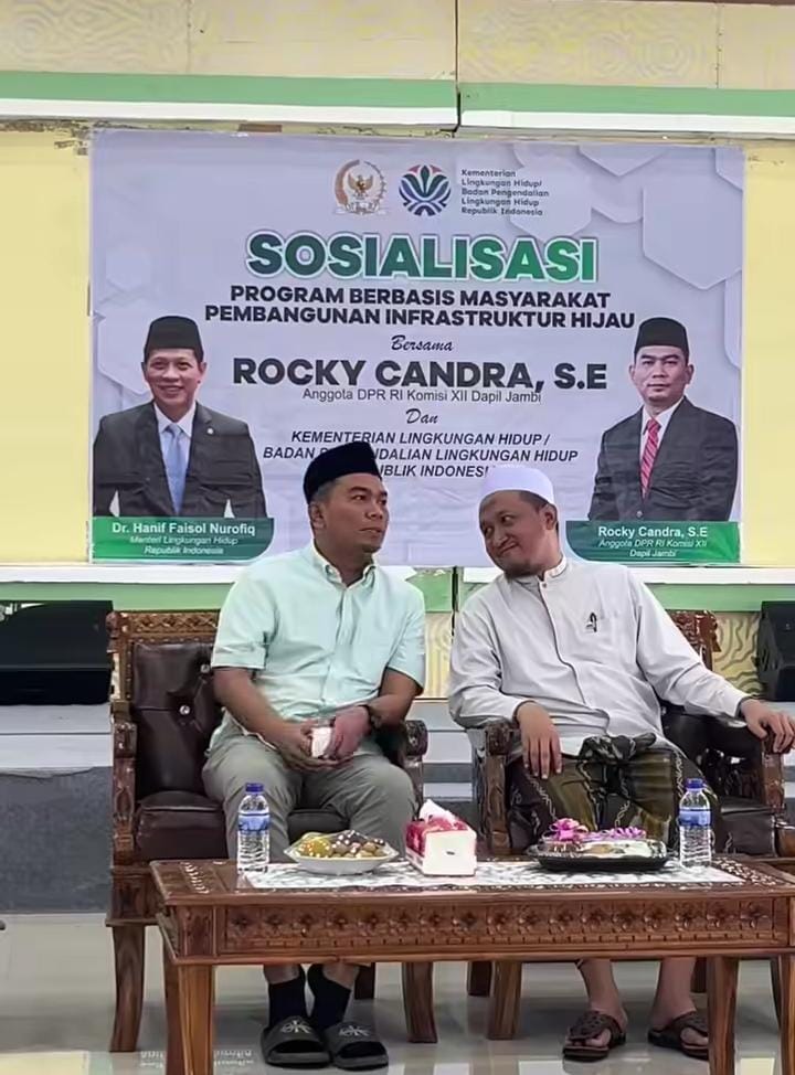 Anggota DPR RI Rocky Candra Serahkan Bantuan IPAL ke Ponpes Darul Arifin Muaro Jambi
