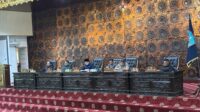 DPRD Kabupaten Merangin menggelar rapat paripurna dalam rangka penyampaian Nota Keuangan Rancangan Anggaran Pendapatan dan Belanja Daerah (R-APBD) Tahun 2026, Senin (20/10/2025).