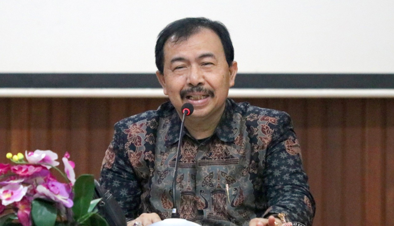 Prof Dr. H. Haryadi, S.E., M.M.S, Guru Besar Fakultas Ekonomi dan Bisnis Universitas Jambi (UNJA)