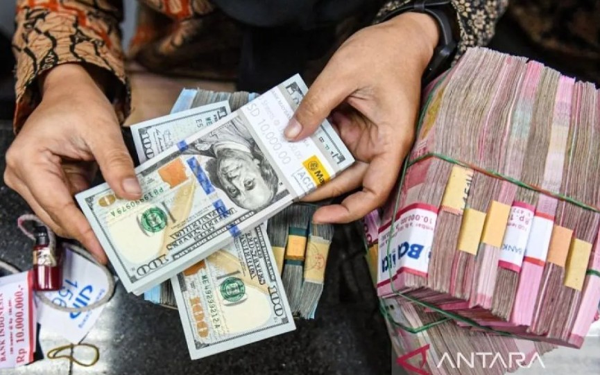 Rupiah Menguat Ditopang Optimisme Suku Bunga Fed Turun Rupiah Menguat Ditopang Optimisme Suku Bunga Fed Turun