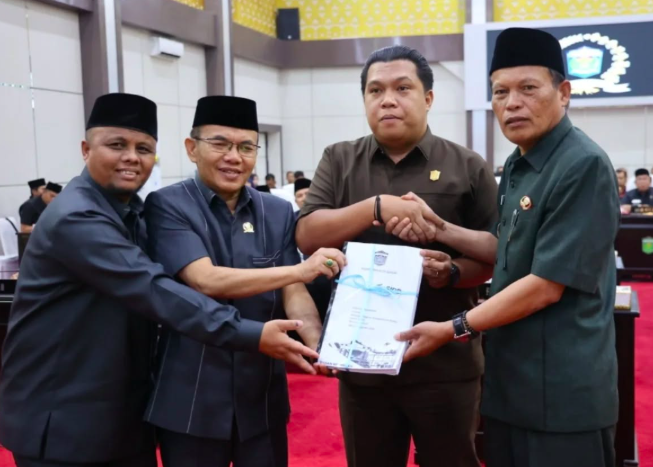 Paripurna Penyampaian Pengantar Ranperda Tentang APBD Tahun 2026 Paripurna Penyampaian Pengantar Ranperda Tentang APBD Tahun 2026