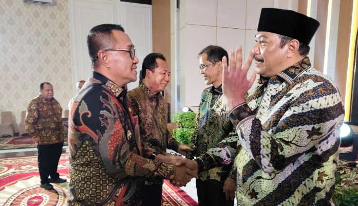 Sambut Kejati Jambi Sambut Kejati Jambi