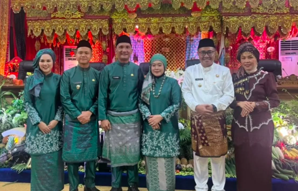 Rapat Paripurna HUT Kabupaten Sarolangun ke-26 Rapat Paripurna HUT Kabupaten Sarolangun ke-26