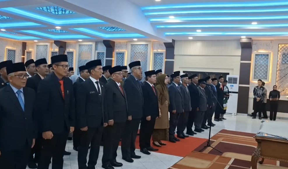 13 Pejabat Eselon II Muaro Jambi Dilantik, Ulil Amri: Kepala OPD Harus Bisa Jemput Dana Pusat