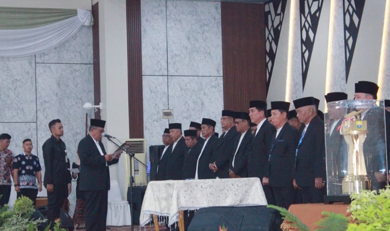 Wagub Sani Lantik Dewan Hakim MTQ Ke-54 Tingkat Provinsi Jambi Wagub Sani Lantik Dewan Hakim MTQ Ke-54 Tingkat Provinsi Jambi