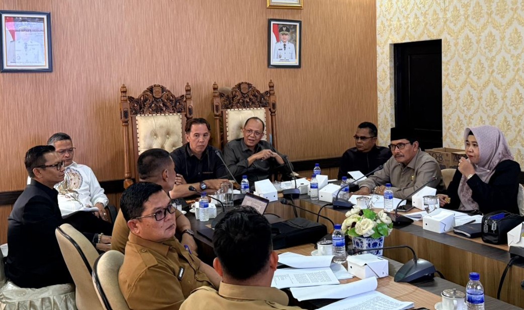 DPRD Muaro Jambi Bahas Dua Ranperda Strategis: Tata Kelola Permukiman dan Infrastruktur Pendukung DPRD Muaro Jambi Bahas Dua Ranperda Strategis: Tata Kelola Permukiman dan Infrastruktur Pendukung