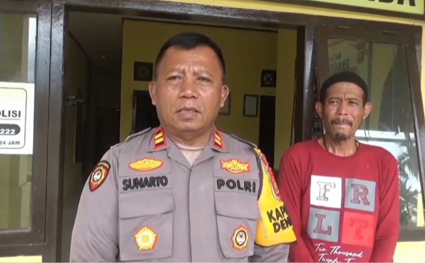 Warga Dendang Panik, Buaya Raksasa 4 Meter Muncul di Kanal Dekat Permukiman