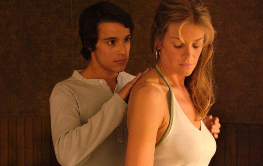 Secret Love: The Schoolboy and The Mailwoman — Ulasan Film Romansa Terlarang Paling Bikin Deg-degan