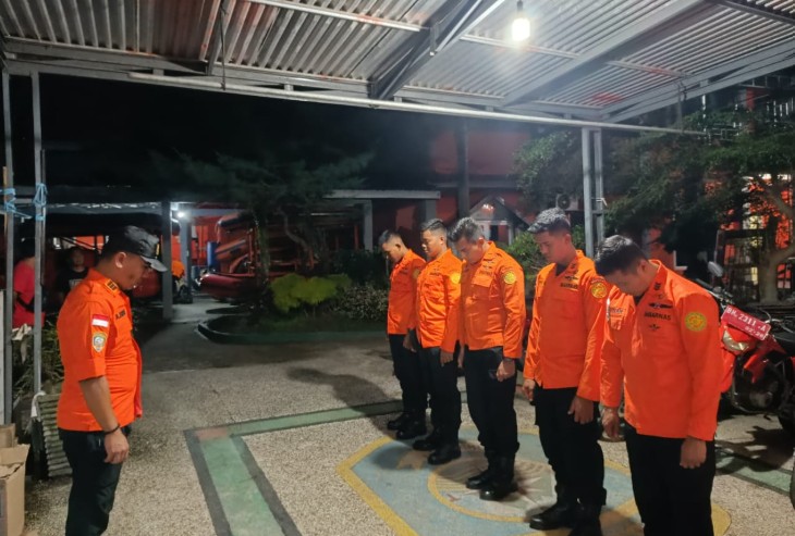 Mobil Masuk Jurang di Perbatasan Merangin-Kerinci, Dua Penumpang Masih Hilang