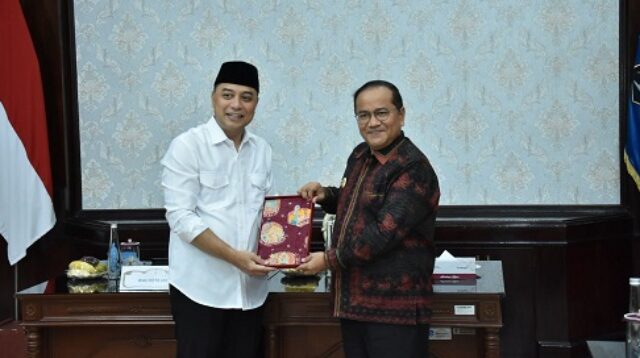 pemkot jambi tandatangani kerja sama strategis bersama pemkot surabaya guna tingkatkan sistem manajemen asn