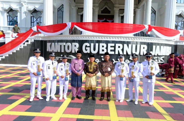 Upacara HUT ke-69 Provinsi Jambi, Momentum Perkuat Kolaborasi Menuju Jambi MANTAP