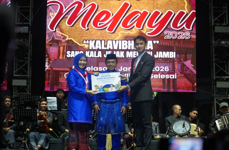 Dari Pantun untuk Jambi, Gerakan Hesti Haris Raih Rekor MURI