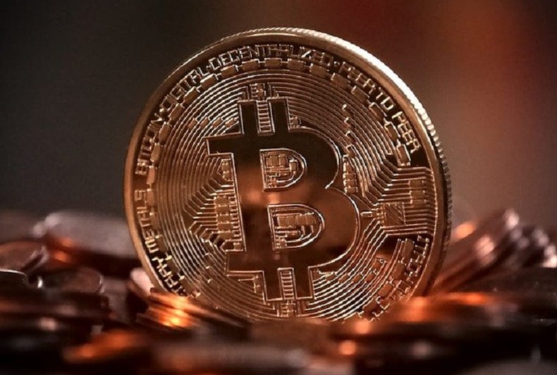 Sejarah Bitcoin dan Bahaya Investasi Bitcoin: Mengapa Banyak Orang Masuk dengan Harapan, Keluar dengan Penyesalan