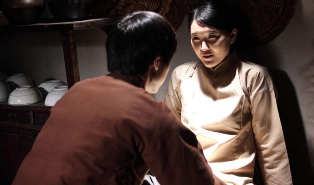 Kesan Nonton Film Korea 18+ Madame (2015): Ketika Hasrat, Kekuasaan, dan Kesepian Perempuan Bertabrakan di Balik Kemewahan