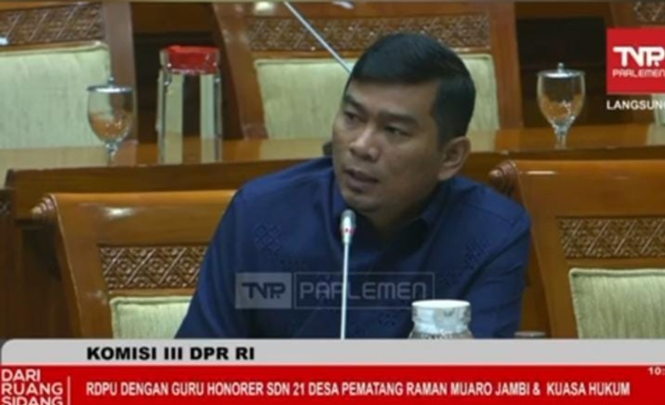 Rocky Candra Bela Guru Honorer Muaro Jambi