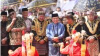 Hadiri Kenduri Sko Siulak Mukai, Gubernur Al Haris Apresiasi Masyarakat Pertahankan Nilai Budaya Hadiri Kenduri Sko Siulak Mukai, Gubernur Al Haris Apresiasi Masyarakat Pertahankan Nilai Budaya