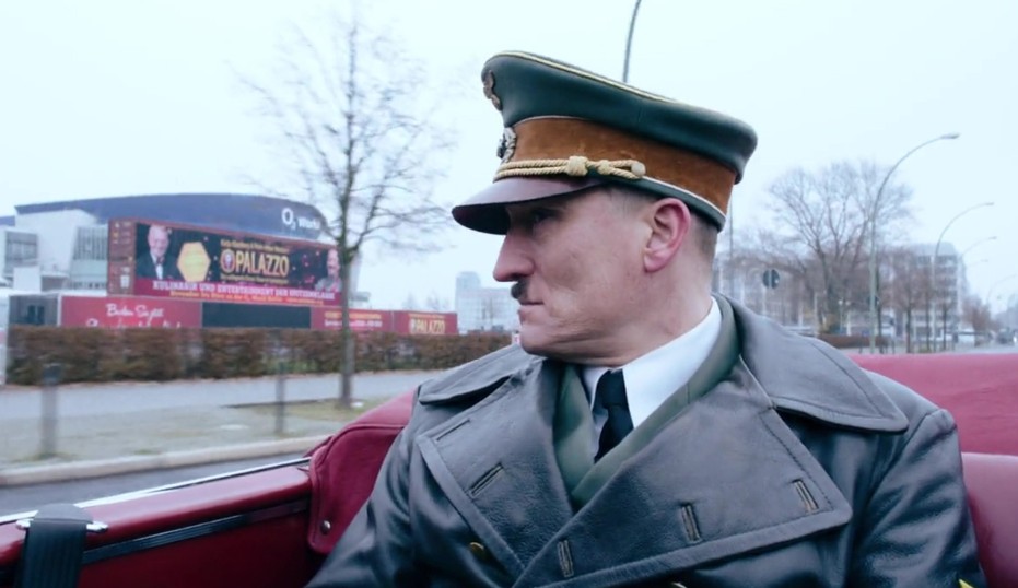 Kesan Nonton Look Who’s Back: Saat Sosok Paling Ditakuti Yahudi “Hidup Lagi” dalam Satir Politik Tajam Kesan Nonton Look Who’s Back: Saat Sosok Paling Ditakuti Yahudi “Hidup Lagi” dalam Satir Politik Tajam