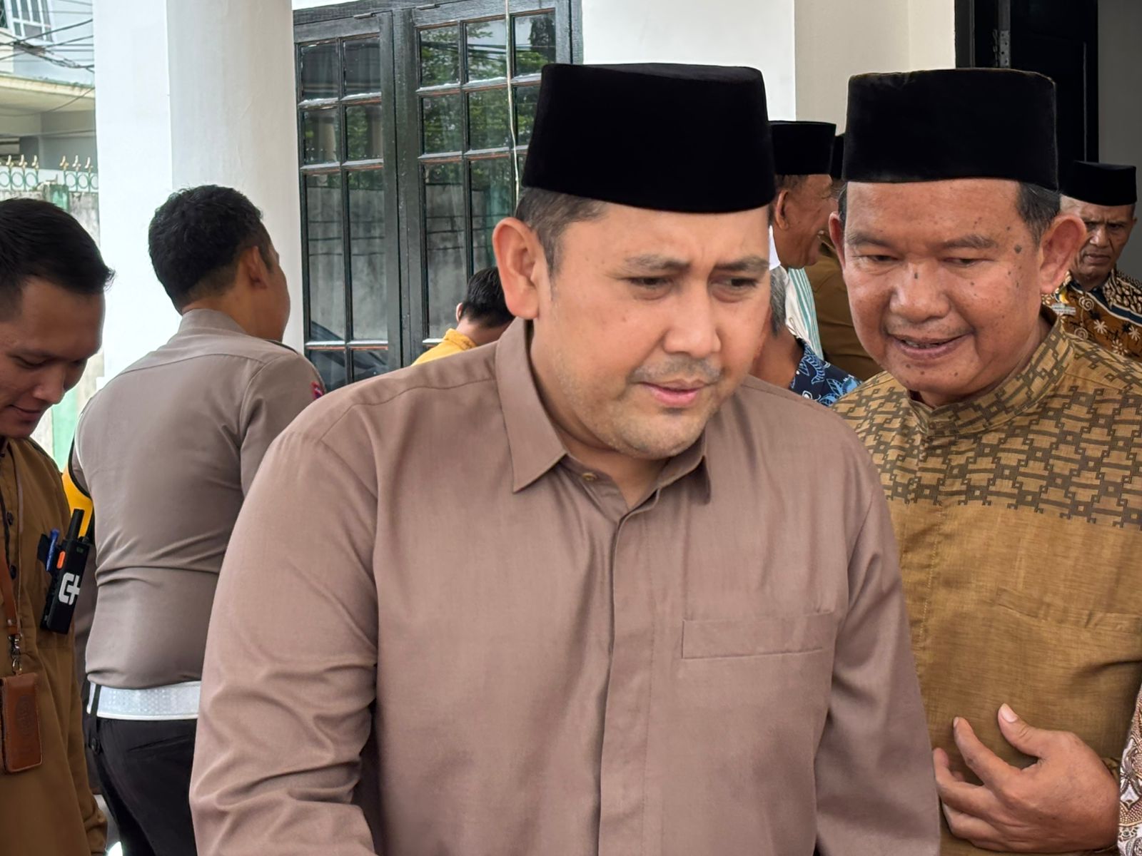 Bupati Merangin H M Syukur (HMS) saat dikonfirmasi membenarkan hal tersebut. Ia menyebutkan bahwa rekomendasi untuk pelantikan Inspektur Daerah sudah diterima dari Pemerintah Provinsi Jambi.