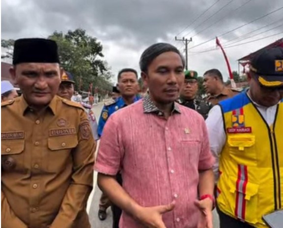 Edi Purwanto Realisasikan Jalan Penghubung 5 Desa di Sarolangun, Akses Ekonomi Warga Kini Terbuka