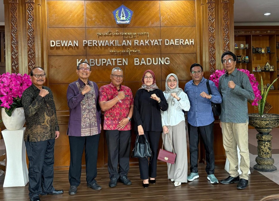 Belajar ke Bali, DPRD Muaro Jambi Matangkan Tata Tertib Kedewanan Belajar ke Bali, DPRD Muaro Jambi Matangkan Tata Tertib Kedewanan