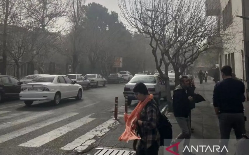 AS-Israel Lancarkan Serangan ke Wilayah Iran, Ledakan Keras Terdengar di Qatar dan Uni Emirat Arab AS-Israel Lancarkan Serangan ke Wilayah Iran, Ledakan Keras Terdengar di Qatar dan Uni Emirat Arab