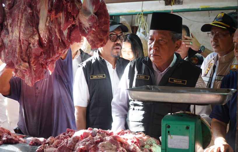 Wagub Sani Pimpin Sidak Pasar Angso Duo, Cek Harga Pangan Jelang Lebaran
