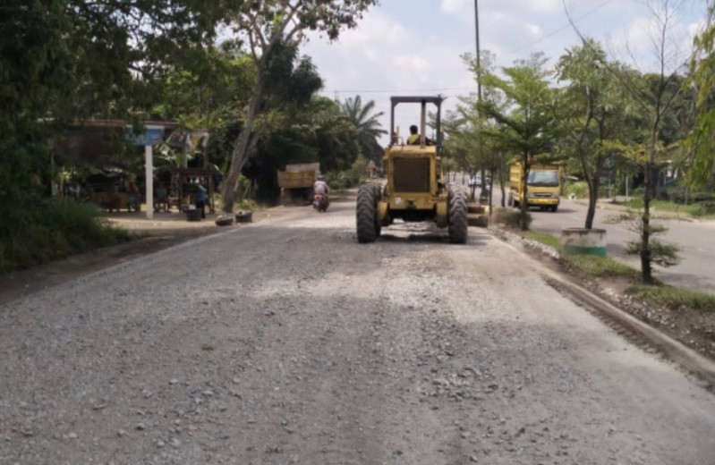 Pemprov Jambi Pastikan Jalur Mudik Aman, Siagakan 22 Alat Berat dan Posko