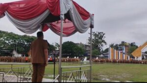 Komitmen Pemerintah Kabupaten (Pemkab) Merangin dalam menegakkan disiplin aparatur kembali diuji. Di tengah upaya pembenahan kinerja, justru muncul laporan adanya pejabat kecamatan yang diduga tidak menjalankan tugas sebagaimana mestinya.
