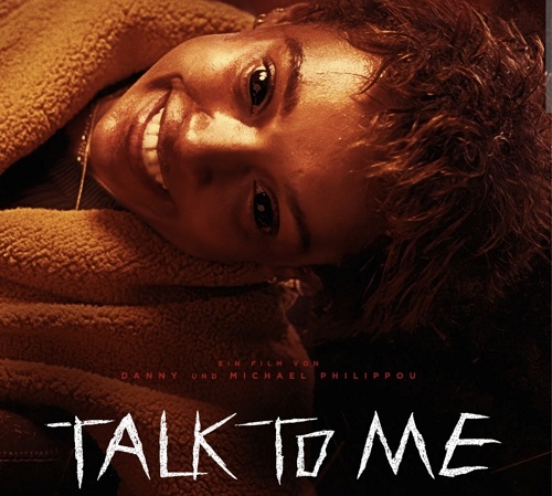 kesan nonton film talk to me ritual tangan arwah yang bikin ketagihan sekaligus mengerikan