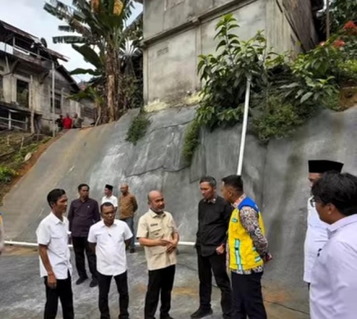 longsor bungo ditangani, edi purwanto pastikan penguatan tebing dilanjutkan longsor bungo ditangani, edi purwanto pastikan penguatan tebing dilanjutkan