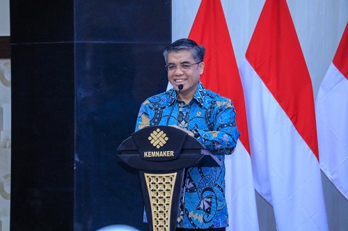 menaker jkp jadi bantalan sosial pekerja yang kehilangan pekerjaan