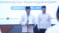 Lantik 12 Pejabat, Menaker: Jabatan Bukan Sekadar Posisi, Layanan Publik Harus Jadi Prioritas Lantik 12 Pejabat, Menaker: Jabatan Bukan Sekadar Posisi, Layanan Publik Harus Jadi Prioritas