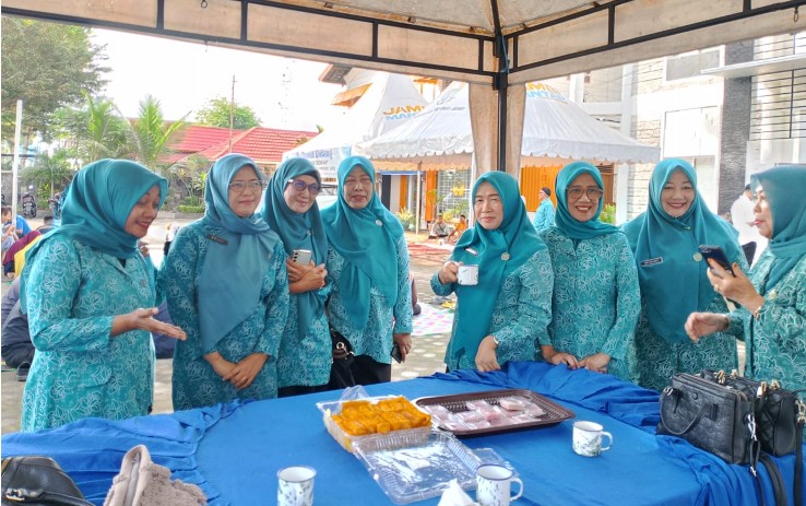 Pojok Berkah TP-PKK Provinsi Jambi Hadir di Hari Rabu, Hj. Hesnidar Haris: Sedekah Sekecil Apa Pun Insya Allah Bernilai dan Dikelola dengan Amanah