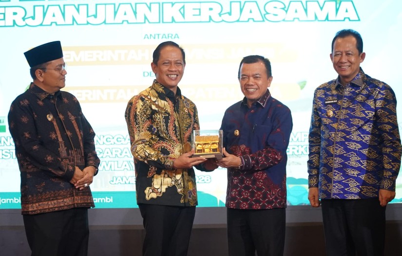 Gubernur Al Haris: Pemprov Jambi Siap Dukung Penuh Percepatan Pembangunan Waste-to-Energy Gubernur Al Haris: Pemprov Jambi Siap Dukung Penuh Percepatan Pembangunan Waste-to-Energy