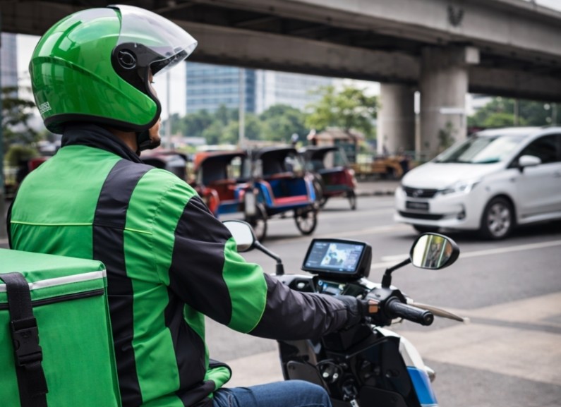 Motor Listrik Terbaik untuk Ojek Online 2026: Hemat, Tangguh, dan Siap Narik Seharian
