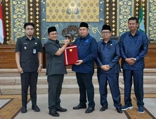 wali kota jambi akui program sampah belum maksimal, dprd minta perbaikan serius