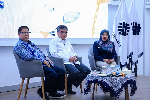 blk 2026 disulap jadi inkubator bisnis dan pusat talenta kerja, menaker yassierli siapkan sdm unggul indonesia emas 2045