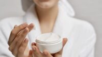 cerita di balik kulit cerah bagaimana menemukan cream pemutih wajah yang aman dan alami