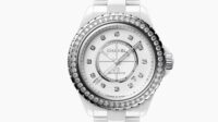 harga mahal jam tangan merek chanel, simbol kemewahan elegan yang dipakai kalangan elite dunia