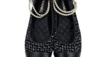 harga mahal sepatu merek chanel, fashion luxury elegan yang jadi simbol gaya elite dunia