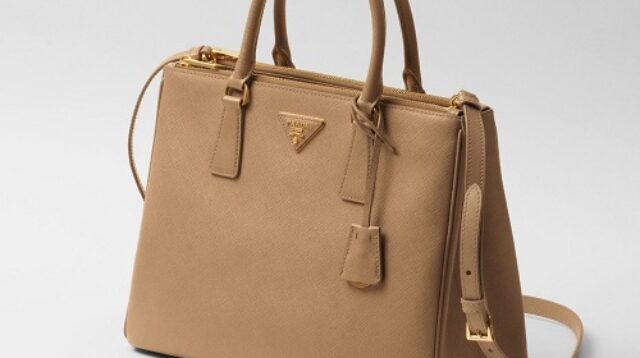 harga tas termahal merek prada tembus miliaran rupiah, ini koleksi paling mewah yang bikin dunia fashion geger