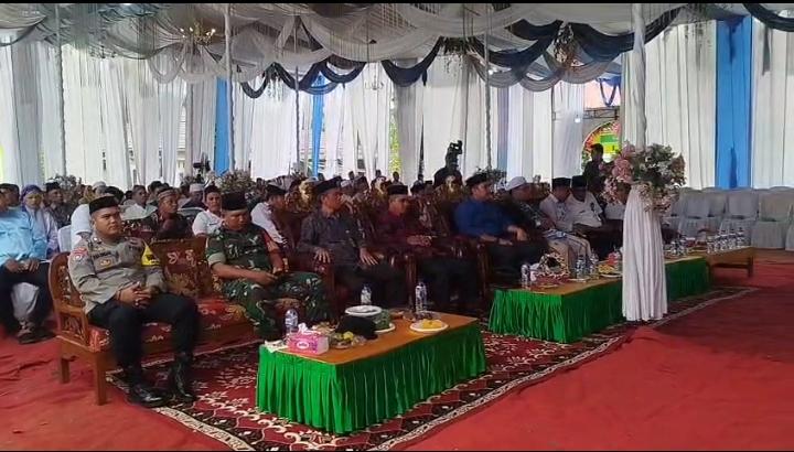 Bupati Merangin, M. Syukur, menghadiri acara perpisahan santri kelas VI Pondok Pesantren / XII Madrasah Aliyah (MA) Pondok Pesantren Madinatul Ulum, Kecamatan Pamenang, pada Rabu (13/05/2026). Bupati Merangin, M. Syukur, menghadiri acara perpisahan santri kelas VI Pondok Pesantren / XII Madrasah Aliyah (MA) Pondok Pesantren Madinatul Ulum, Kecamatan Pamenang, pada Rabu (13/05/2026).