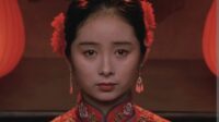 kesan nonton film china raise the red lantern keindahan visual yang menyimpan kesepian dan kekejaman yang sunyi kesan nonton film china raise the red lantern keindahan visual yang menyimpan kesepian dan kekejaman yang sunyi