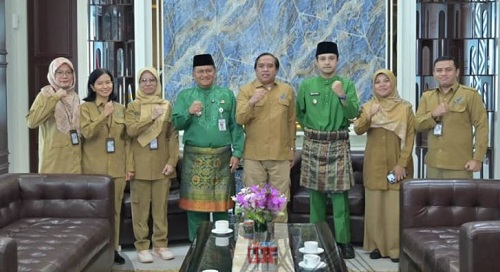kota jambi raih penghargaan kota pangan aman level 3 dari bpom ri kota jambi raih penghargaan kota pangan aman level 3 dari bpom ri